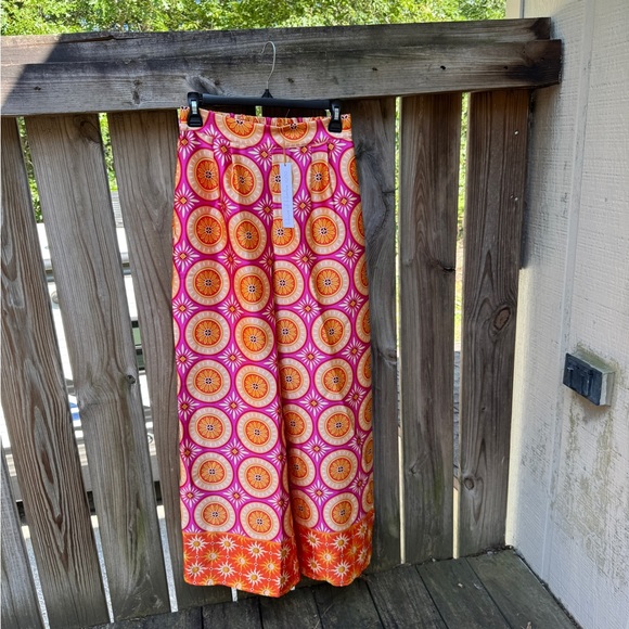 House of Harlow 1960 Pink and Orange Patterned Wide Leg Satin Pants - Picture 2 of 7